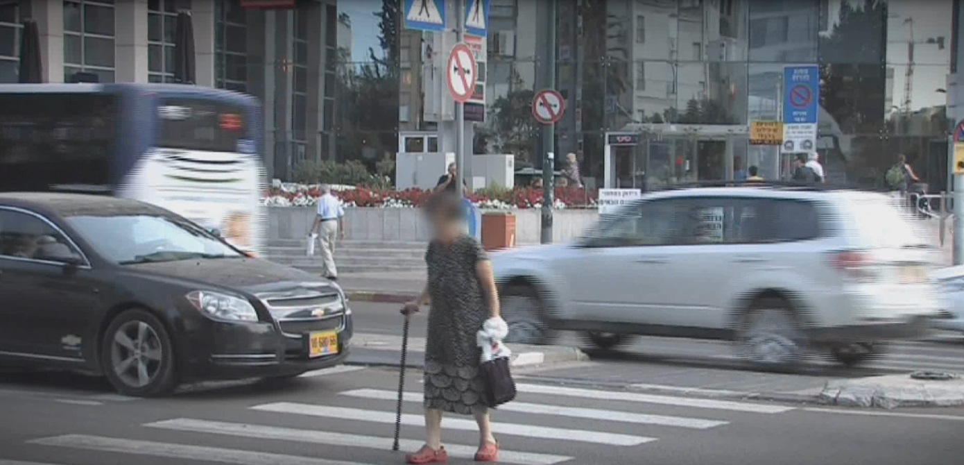 אזרחים ותיקים, אור ירוק