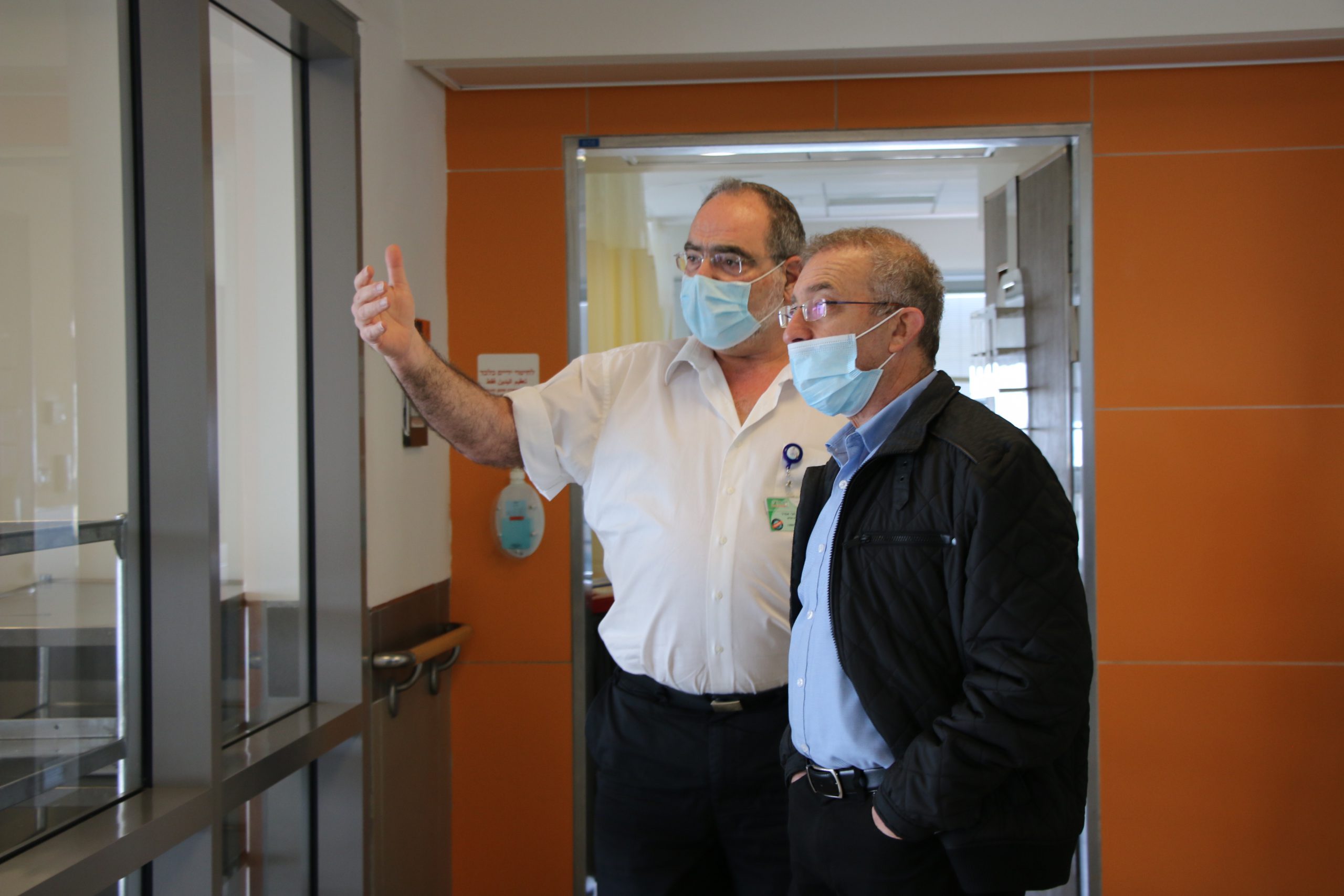 ביקורו הראשון של מנכ"ל המוסד לביטוח לאומי, מאיר שפיגלר במרכז הרפואי לוינשטיין.