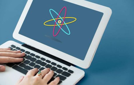 מדוע חשיבה מתמטית חזקה היא כלי חיוני להצלחה במדעי המחשב ובתכנות